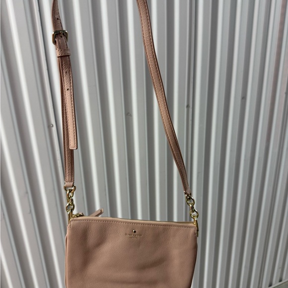kate spade Handbags - Kate Spade Blush Crossbody Bag
